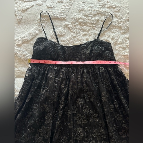 NWT FREE PEOPLE BLACK & SILVER FLORAL LACE BABY-DOLL DRESS SIZE SMALL ORIG $168 - Picture 4 of 7